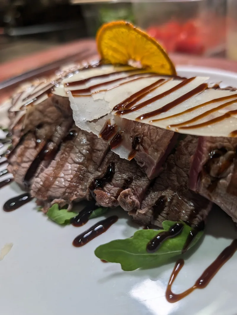 tagliata Campo norcineria con cucina